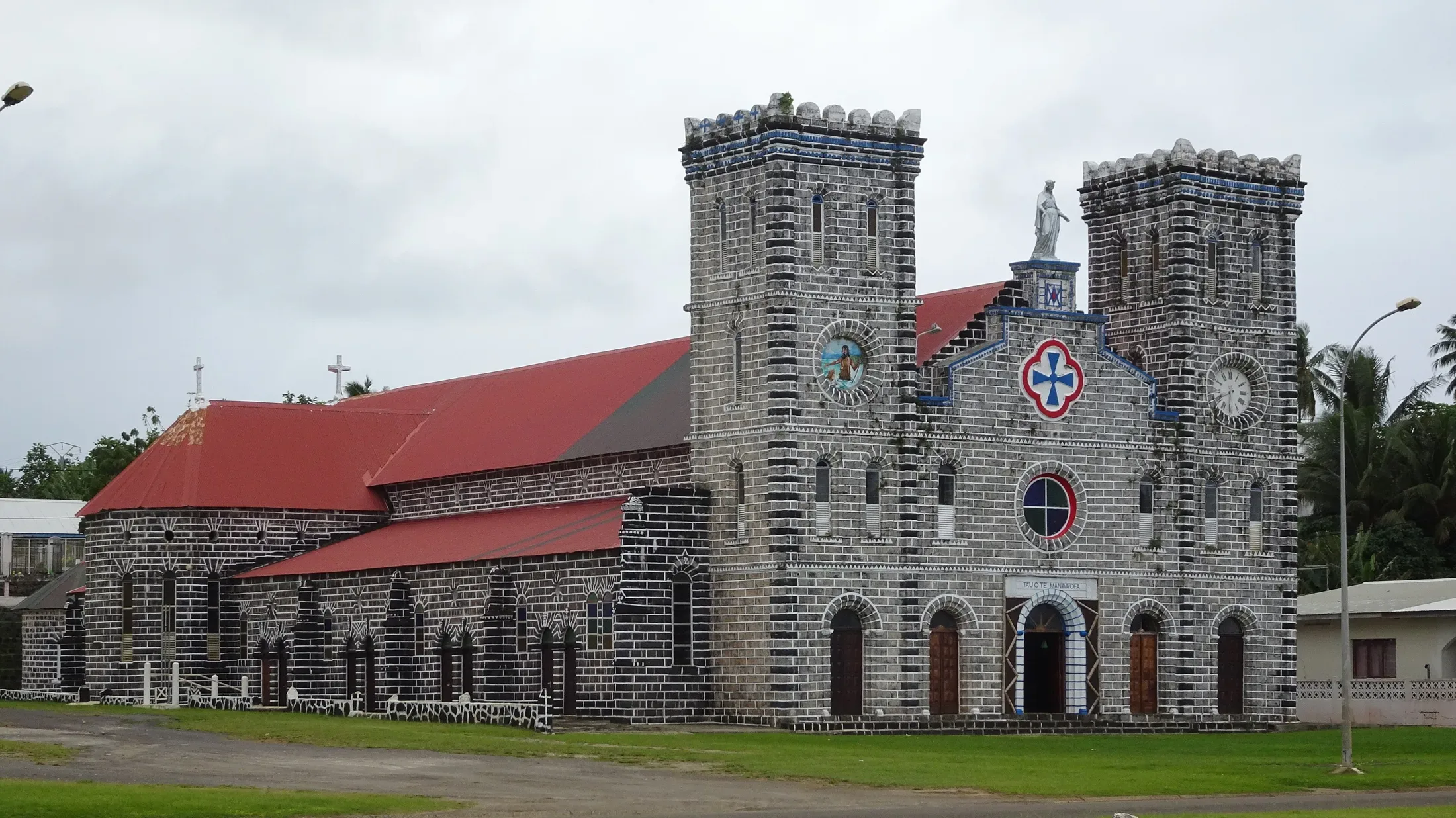 Mata-Utu Cathedral, Side View